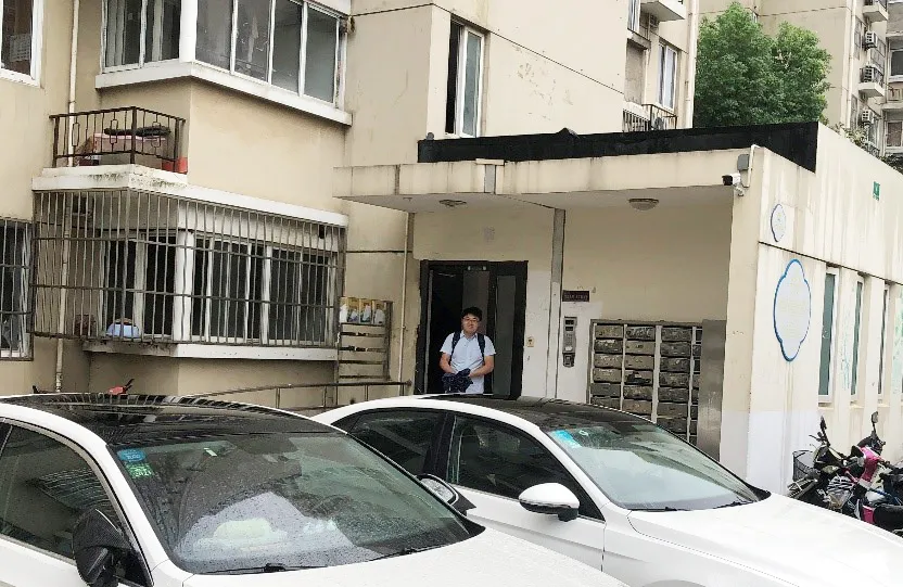 我有我要赶去的远方，哪怕风雨兼程披星戴月……